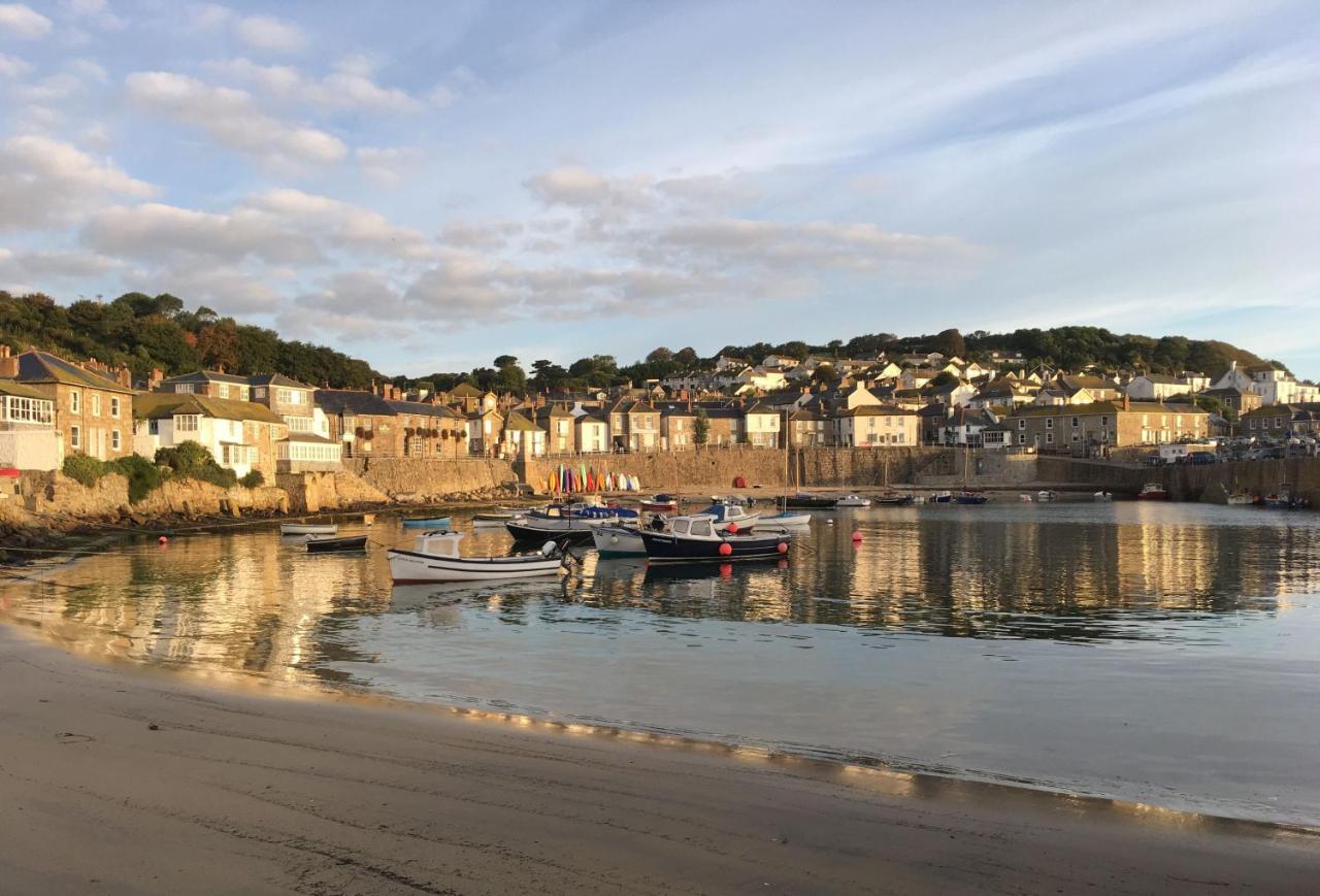 The Langley Tarne Vila Mousehole Exterior foto